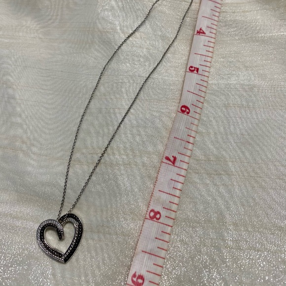 Heart Necklace - Picture 2 of 2